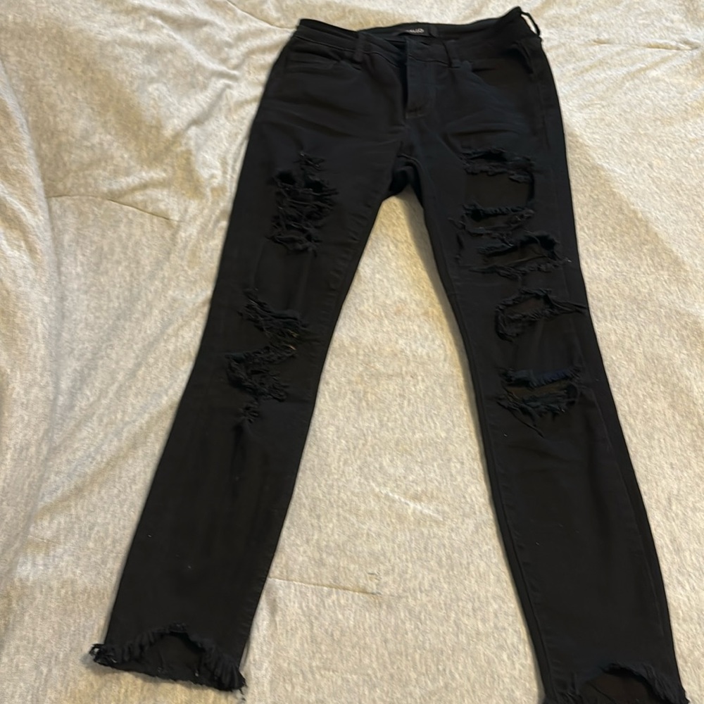CELLO Crop Denim Ripped Jeans